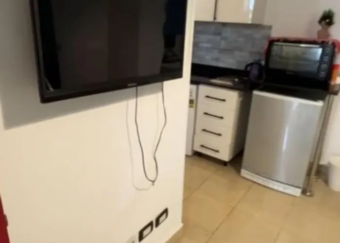 Delta מלון דירות *